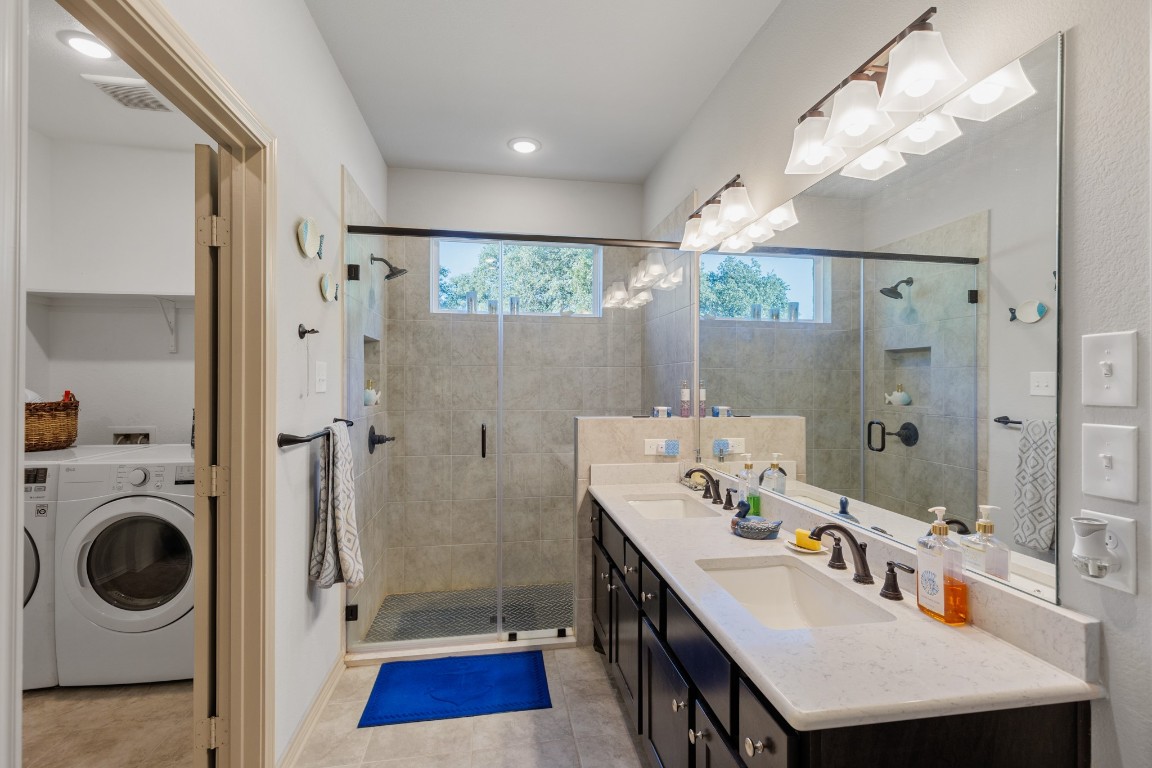 127 Hidden Oaks Drive , Kingsland, TX, 78639 | 4879611 | Realty Texas LLC