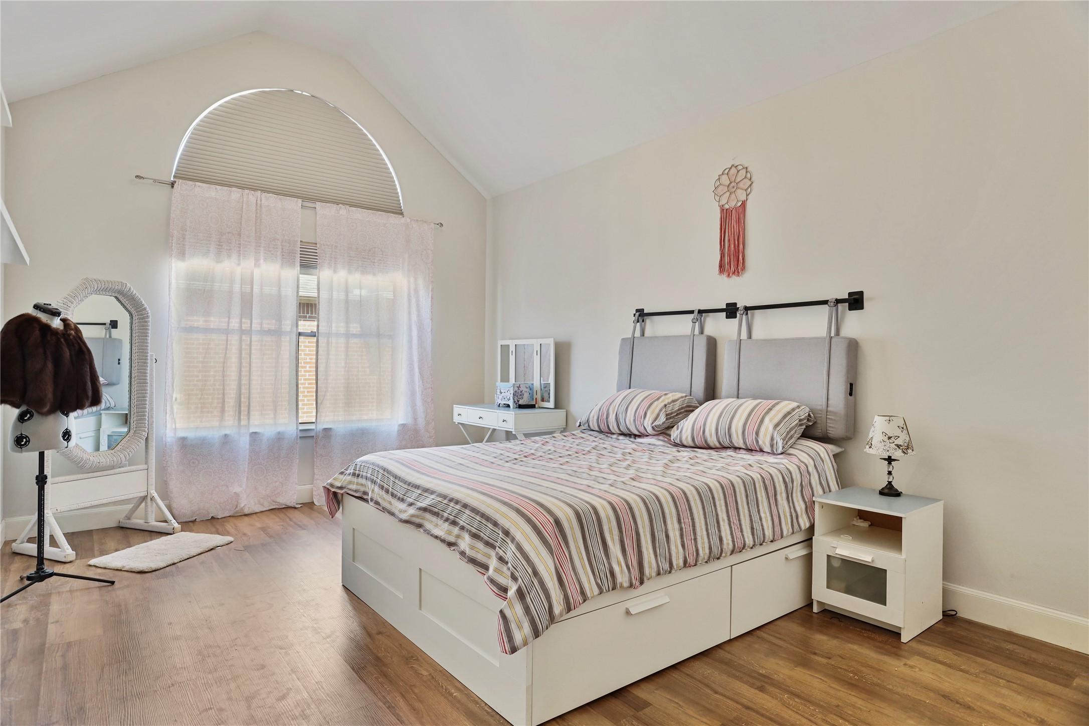 5646 Valerie Street , Houston, TX, 77081 | 60266694 | Realty Texas LLC