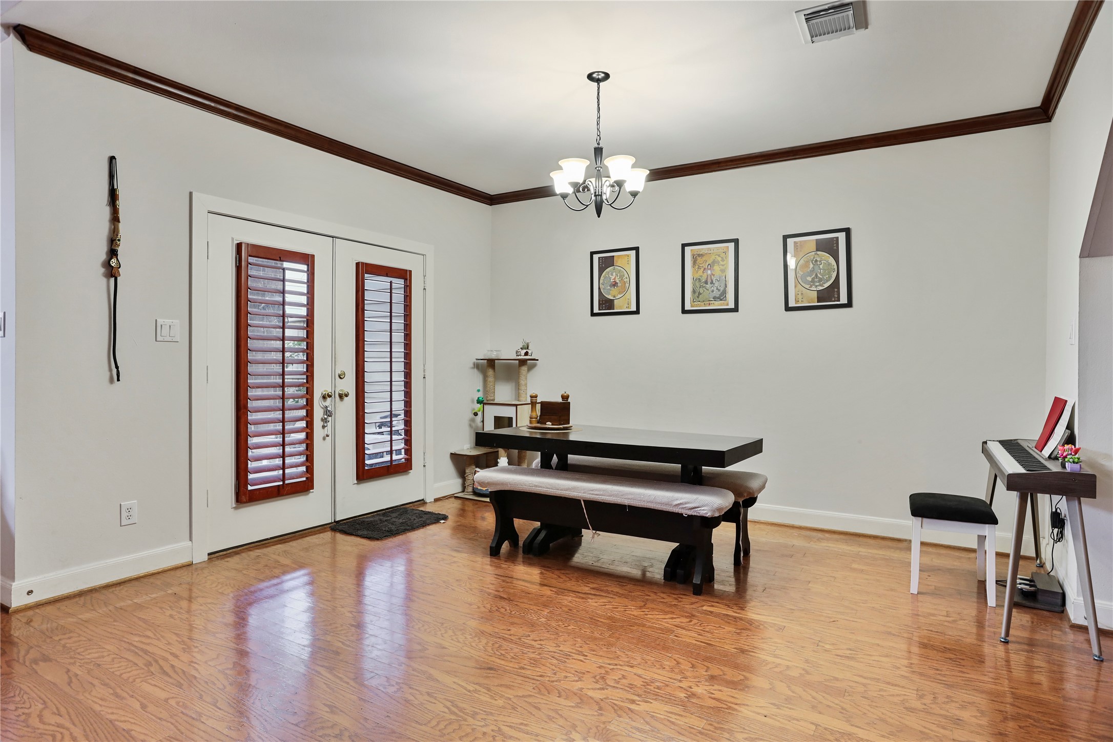 5646 Valerie Street , Houston, TX, 77081 | 60266694 | Realty Texas LLC