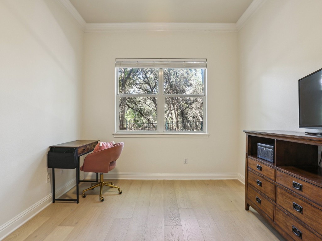 5000 Mission Oaks Boulevard 12 , Austin, TX, 78735 | 9938018 | Realty Texas LLC
