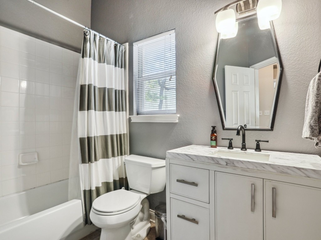 5000 Mission Oaks Boulevard 12 , Austin, TX, 78735 | 9938018 | Realty Texas LLC