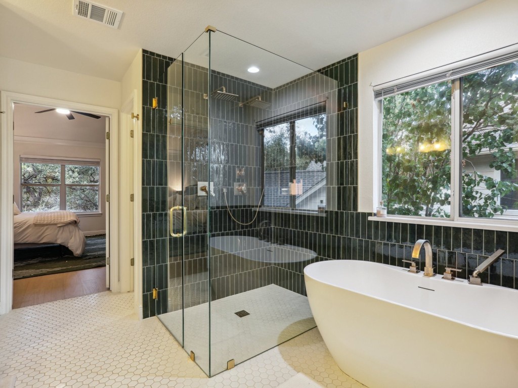 5000 Mission Oaks Boulevard 12 , Austin, TX, 78735 | 9938018 | Realty Texas LLC