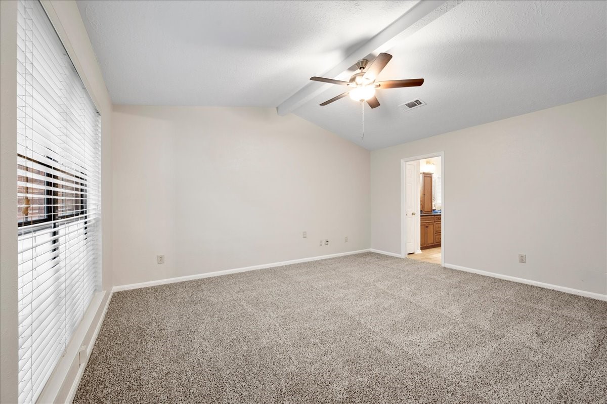38 Eagle Rock Place , The Woodlands, TX, 77381 | 83318106 | Realty Texas LLC