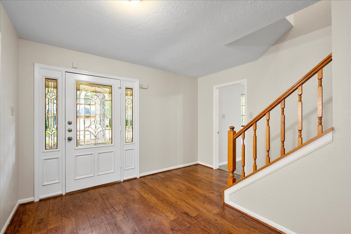38 Eagle Rock Place , The Woodlands, TX, 77381 | 83318106 | Realty Texas LLC