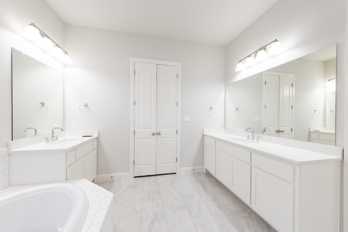 212 Iva June Lane , Georgetown, TX, 78628 | 9905892 | Realty Texas LLC