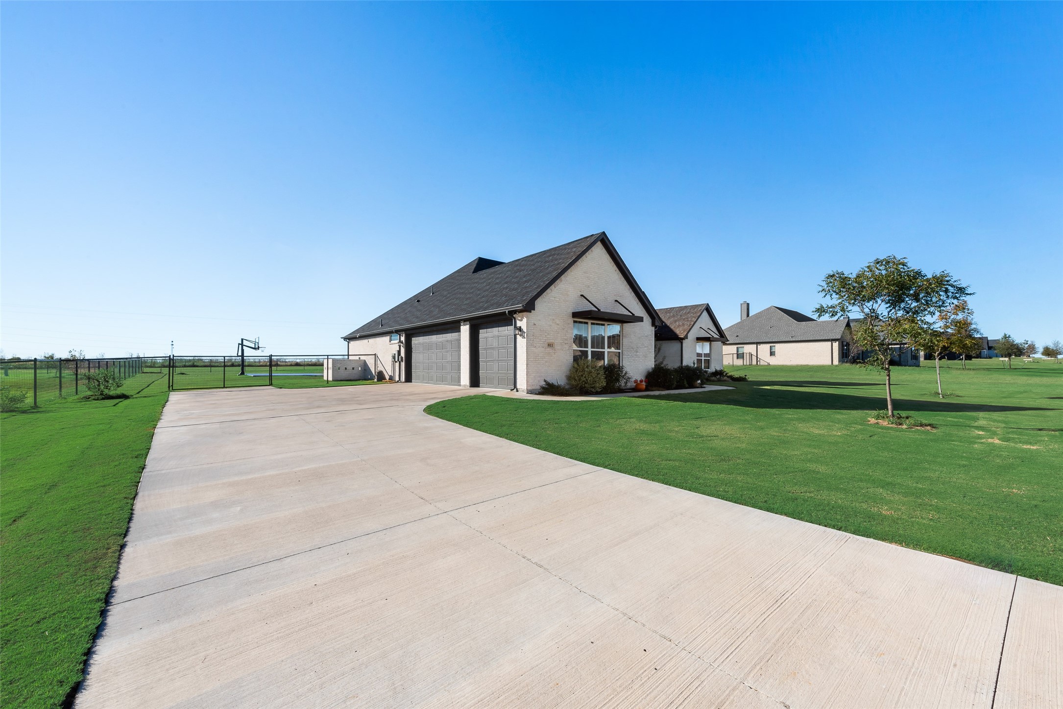 811 Alto Bonito Court , Godley, TX, 76044 | 20769871 | Realty Texas LLC