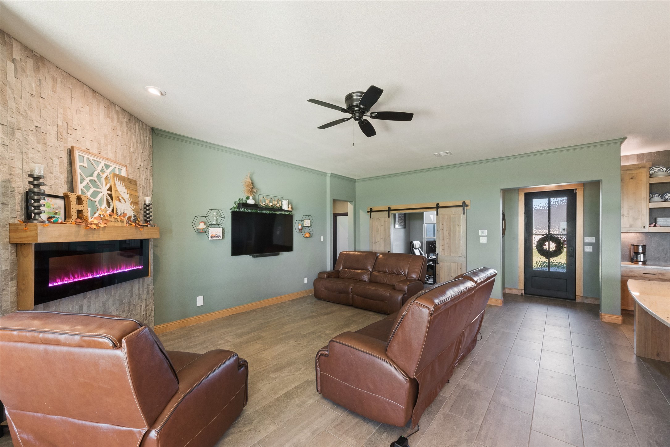 811 Alto Bonito Court , Godley, TX, 76044 | 20769871 | Realty Texas LLC