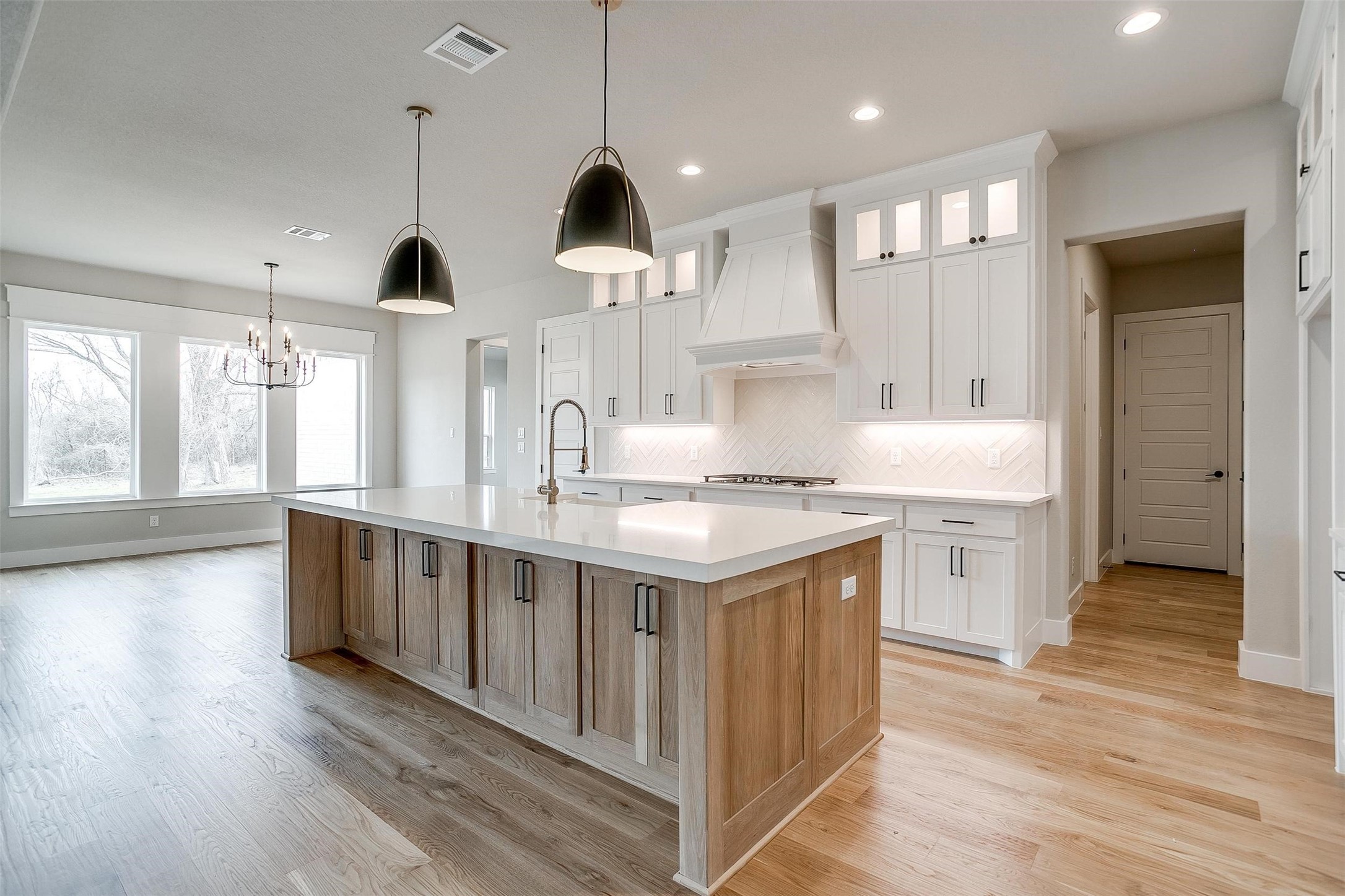 2012 Meadow Bend Court , Annetta South, TX, 76008 | 20772122 | Realty Texas LLC