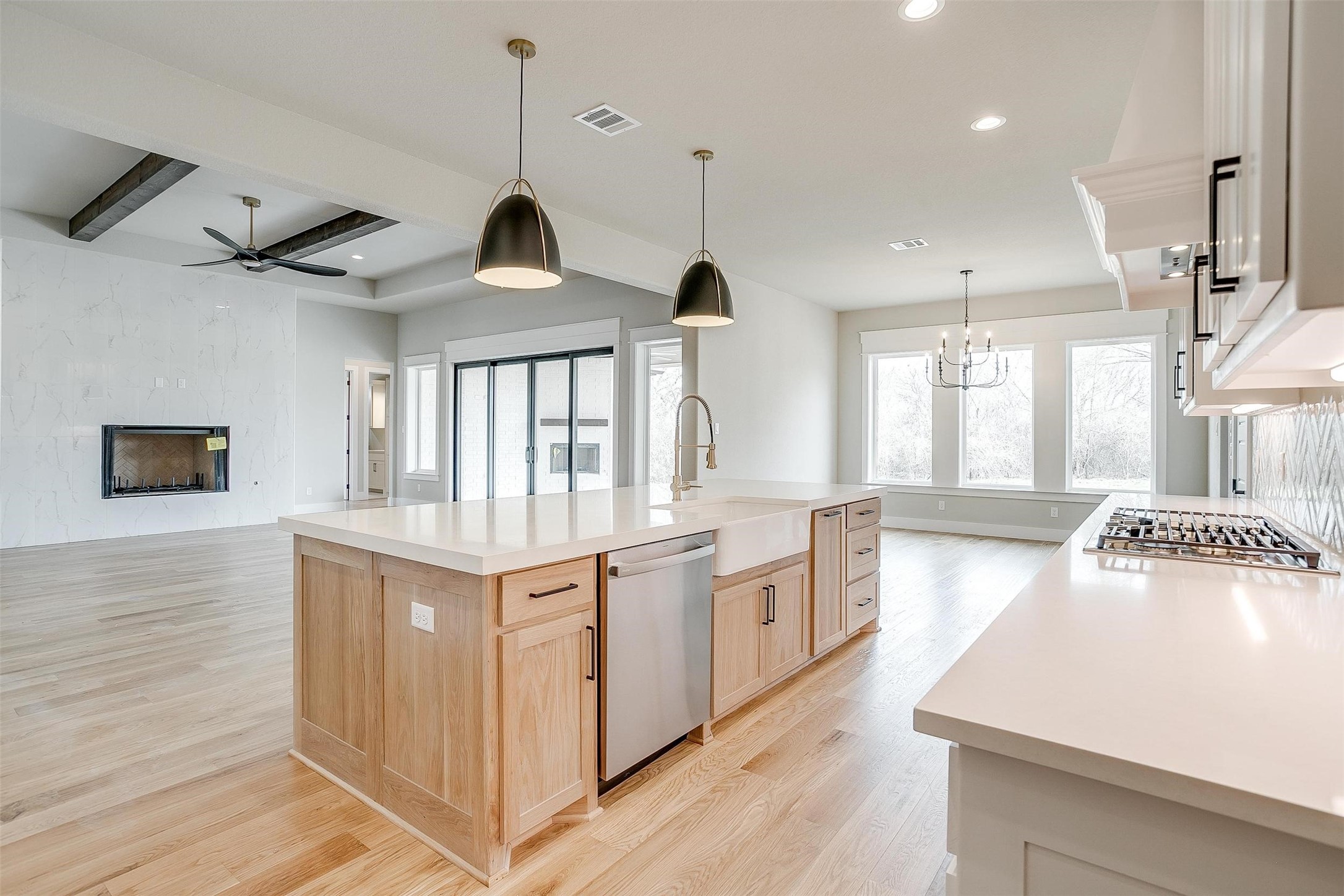 2012 Meadow Bend Court , Annetta South, TX, 76008 | 20772122 | Realty Texas LLC