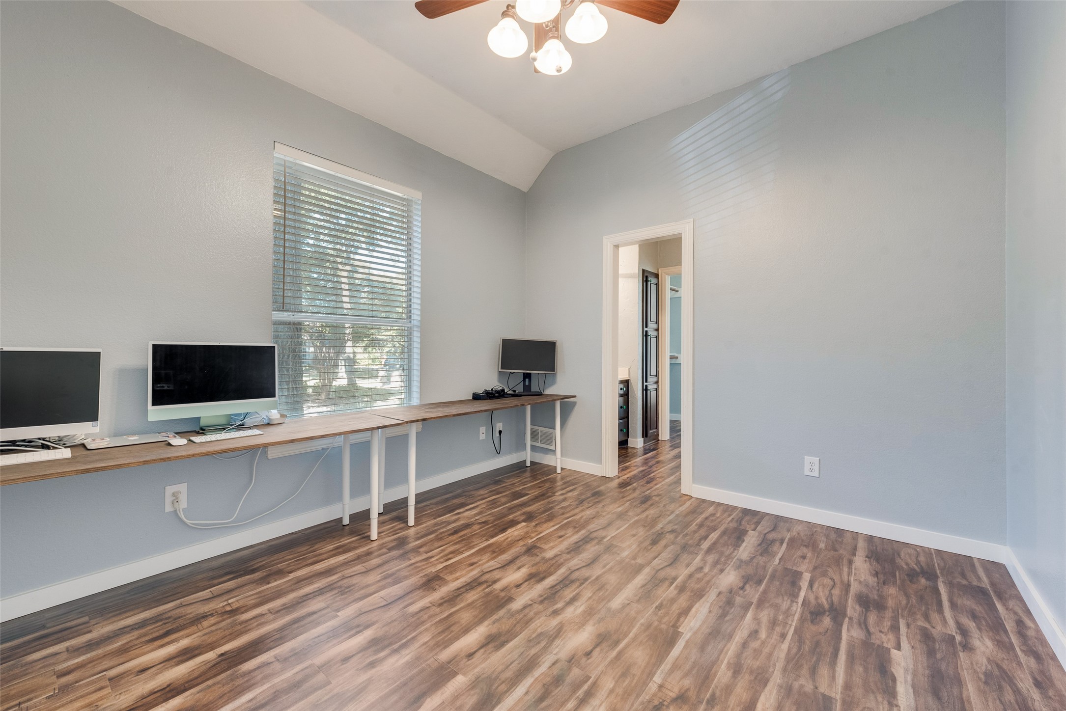 1306 Austin Thomas Drive , Keller, TX, 76248 | 20772562 | Realty Texas LLC