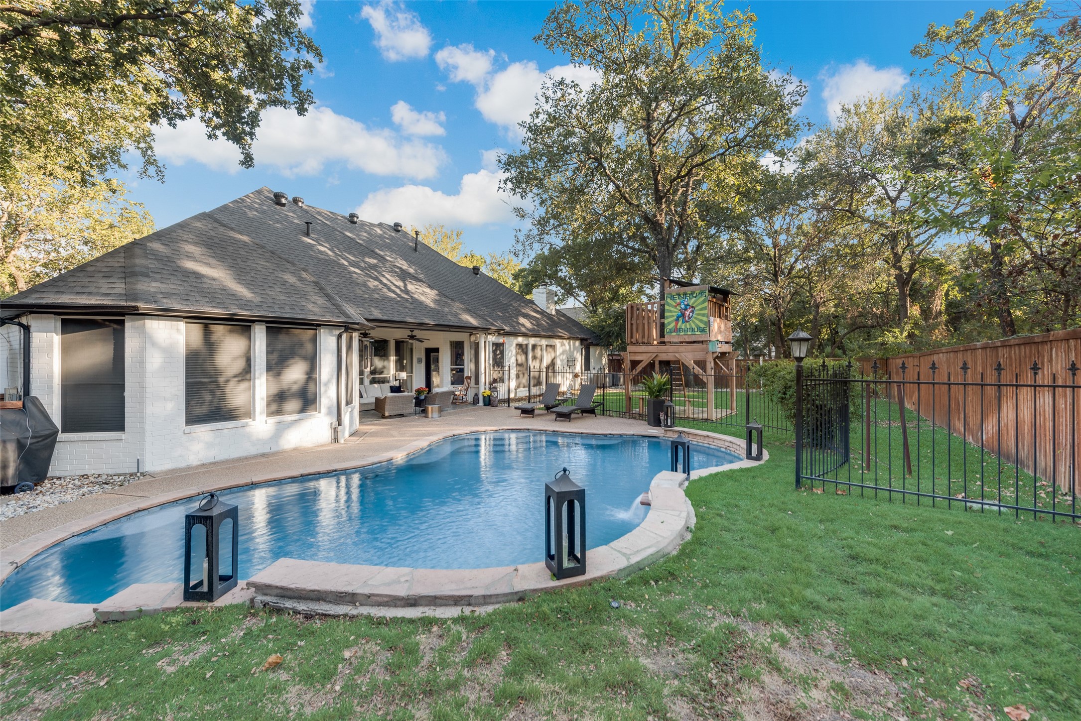 1306 Austin Thomas Drive , Keller, TX, 76248 | 20772562 | Realty Texas LLC