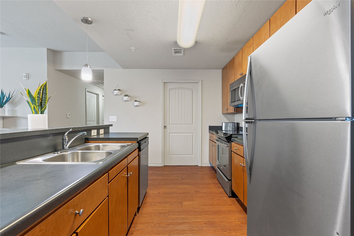 5117 N Lamar Boulevard 203 , Austin, TX, 78751 | 7872430 | Realty Texas LLC