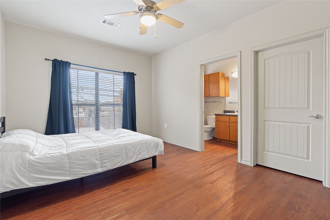 5117 N Lamar Boulevard 203 , Austin, TX, 78751 | 7872430 | Realty Texas LLC