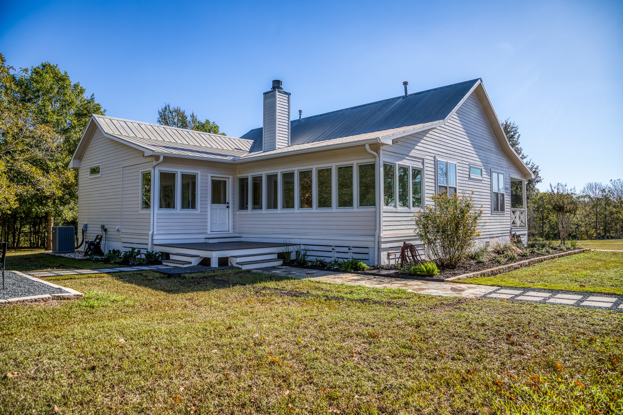 1598 Tiemann Road , New Ulm, TX, 78950 | 16415437 | Realty Texas LLC