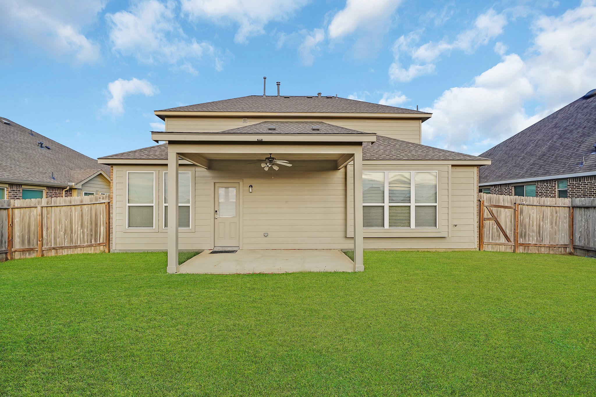 13815 Kodiak Brown Bear Street 