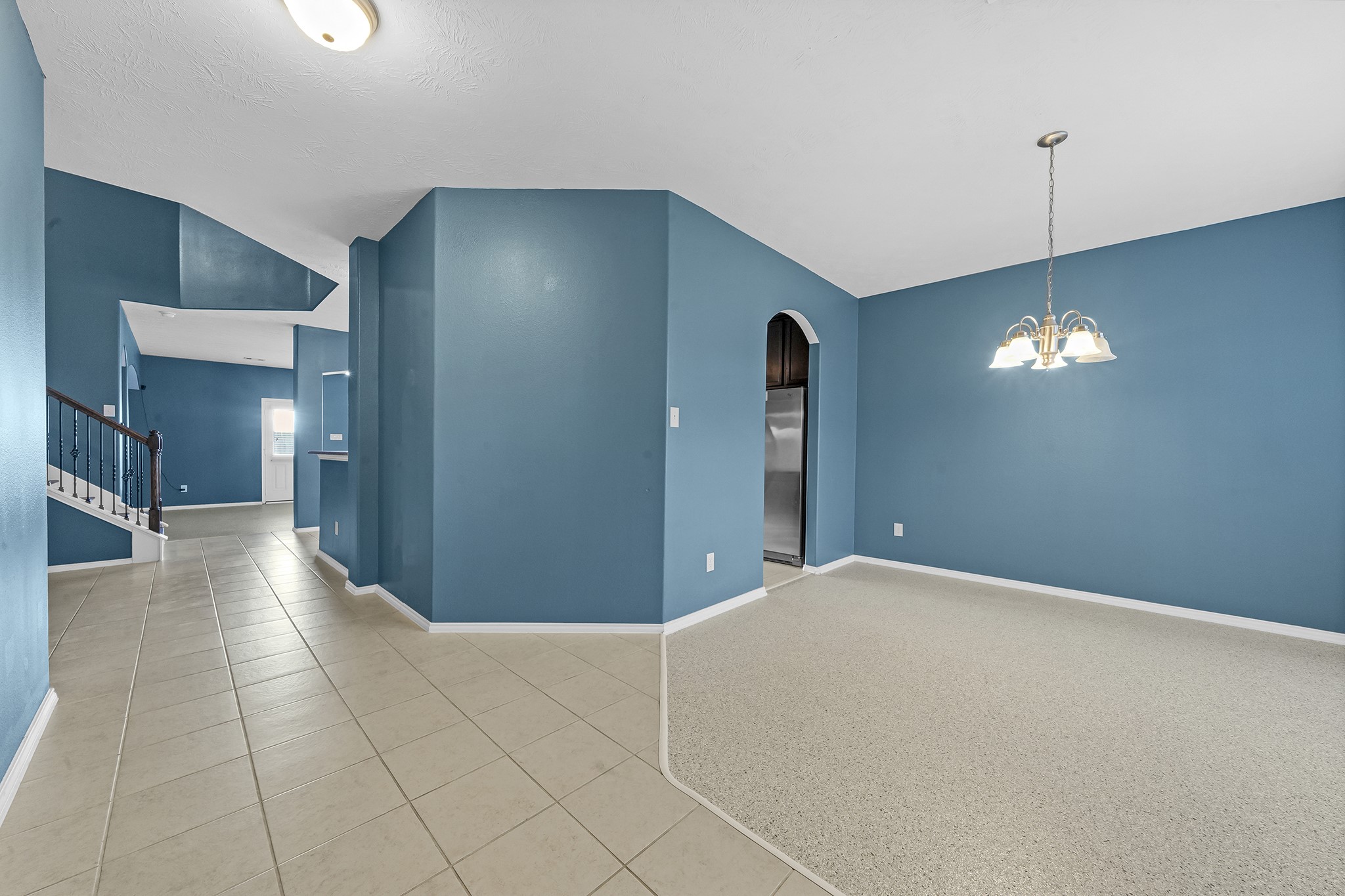13815 Kodiak Brown Bear Street 