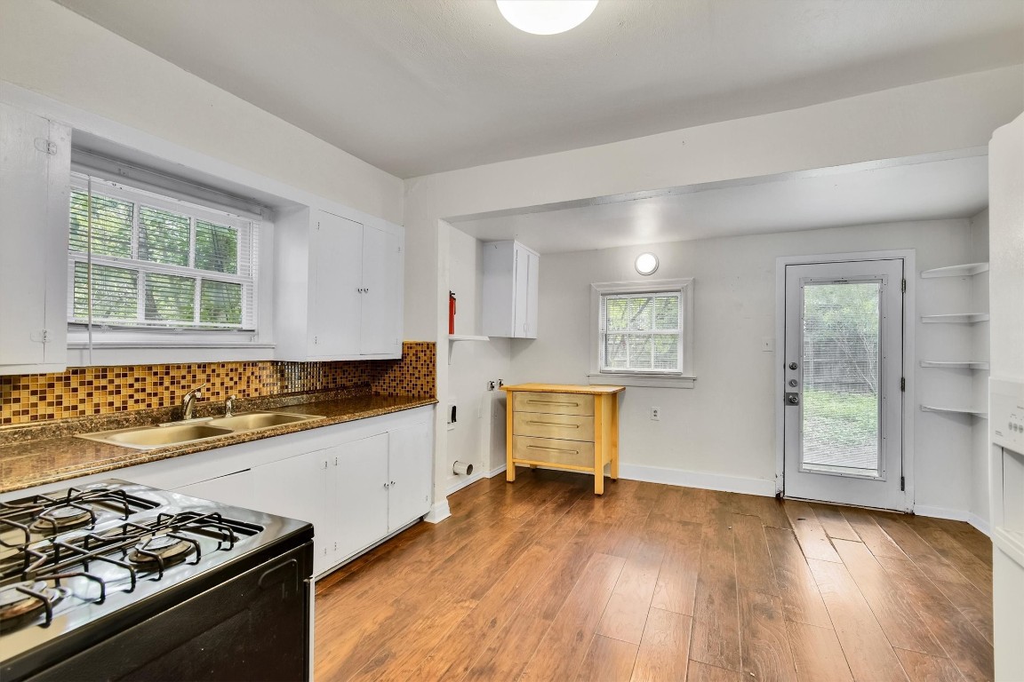 912 Gene Johnson Street , Austin, TX, 78751 | 5546258 | Realty Texas LLC