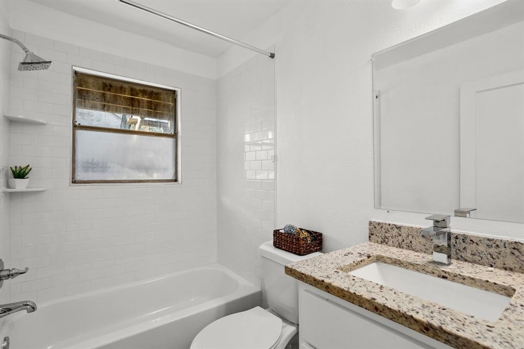 301 E 33rd Street 7 , Austin, TX, 78705 | 6600776 | Realty Texas LLC