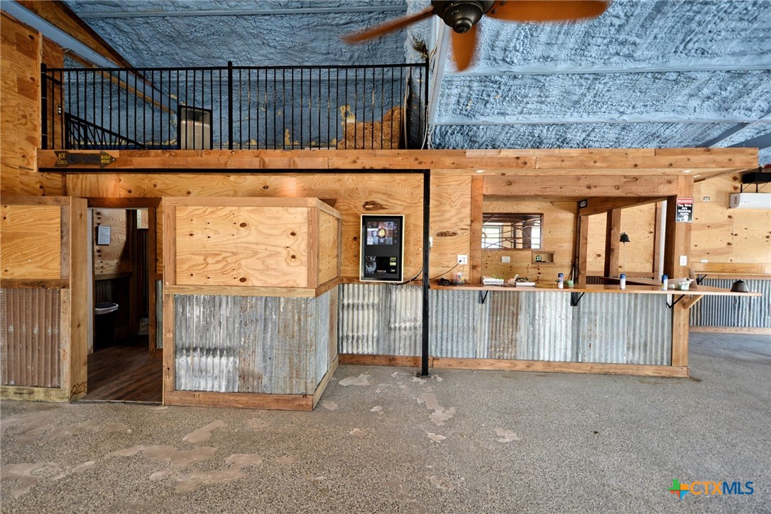 4665 Old Highway 81 , New Braunfels, TX, 78132 | 562338 | Realty Texas LLC