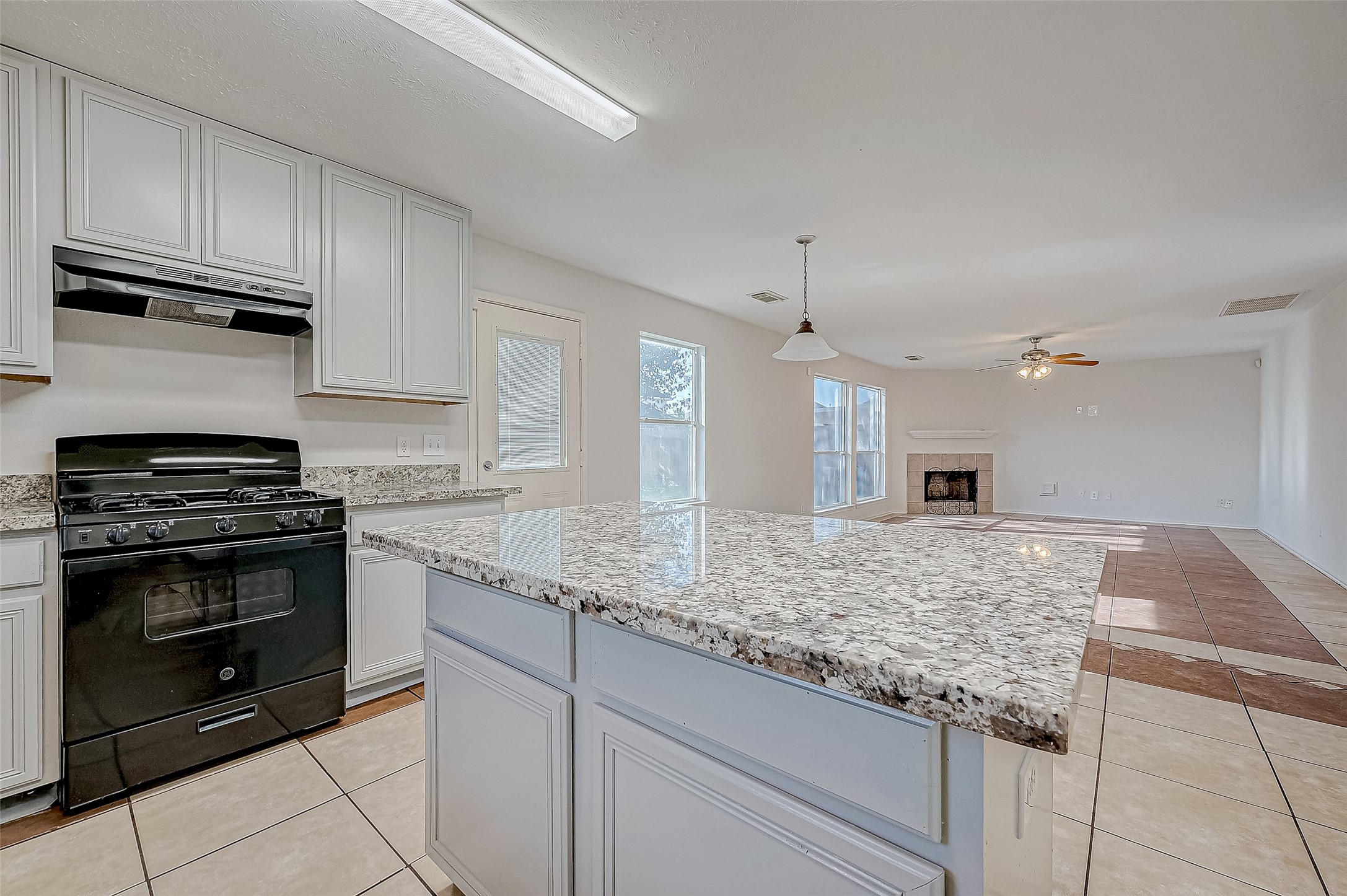 2627 Tinas Terrace Drive , Houston, TX, 77038 | 26172476 | Realty Texas LLC