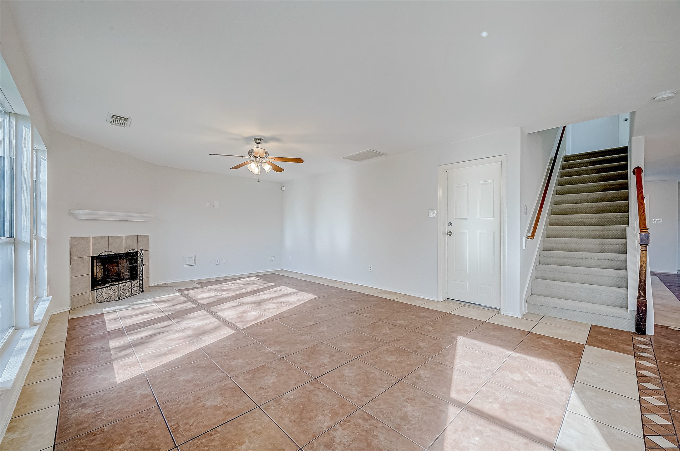 2627 Tinas Terrace Drive , Houston, TX, 77038 | 26172476 | Realty Texas LLC