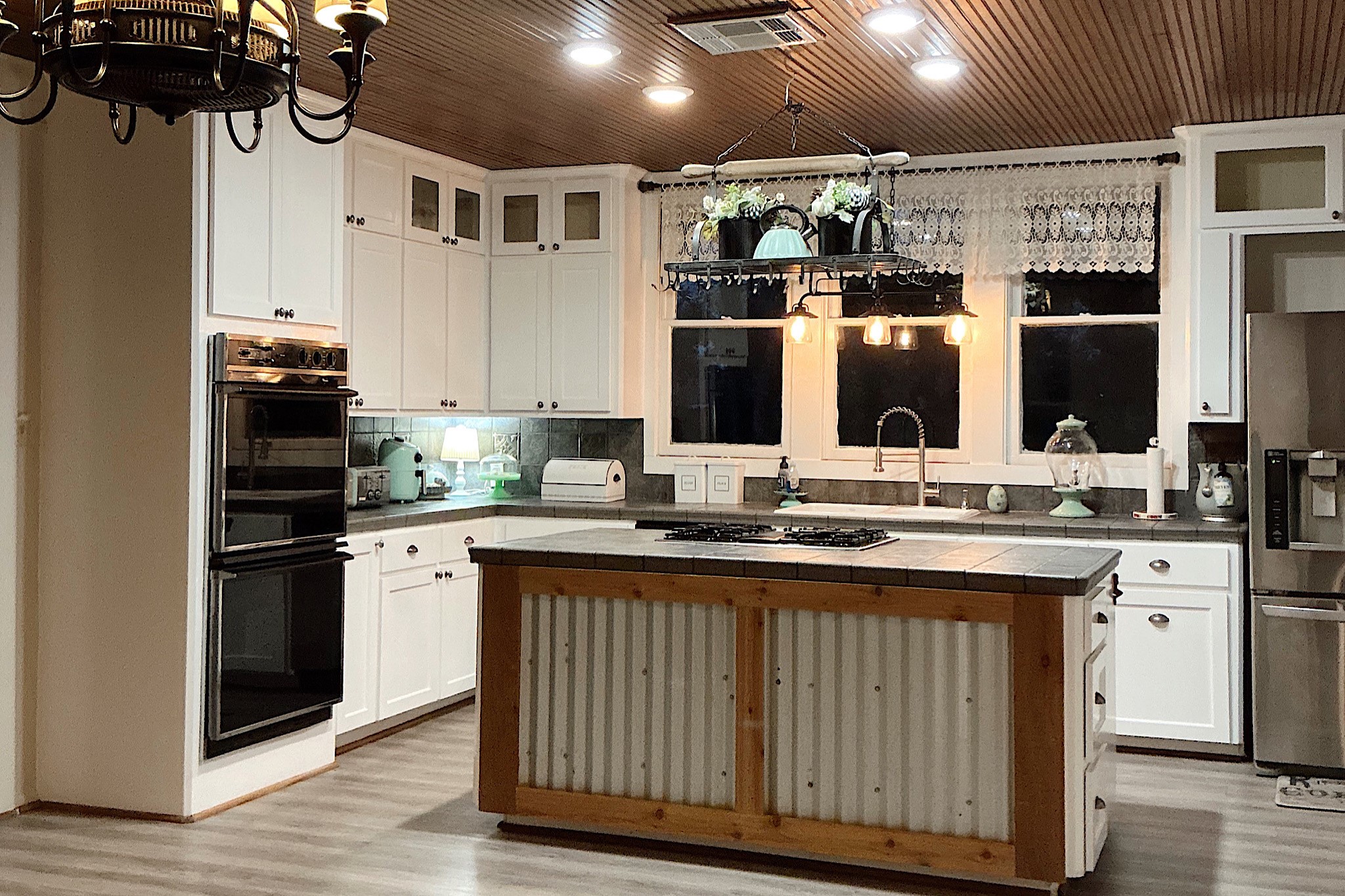 600 S Walker Street , Angleton, TX, 77515 | 92510247 | Realty Texas LLC