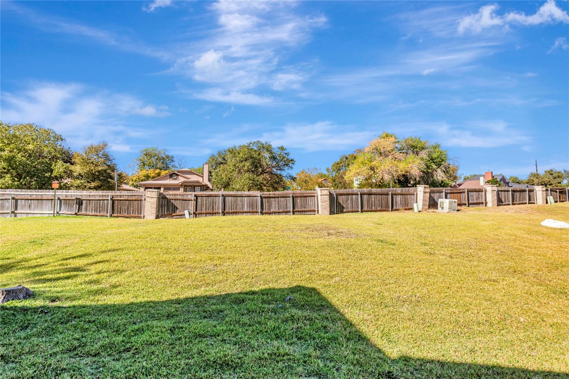 11602 Norwegian Wood Drive , Austin, TX, 78758 | 4568617 | Realty Texas LLC