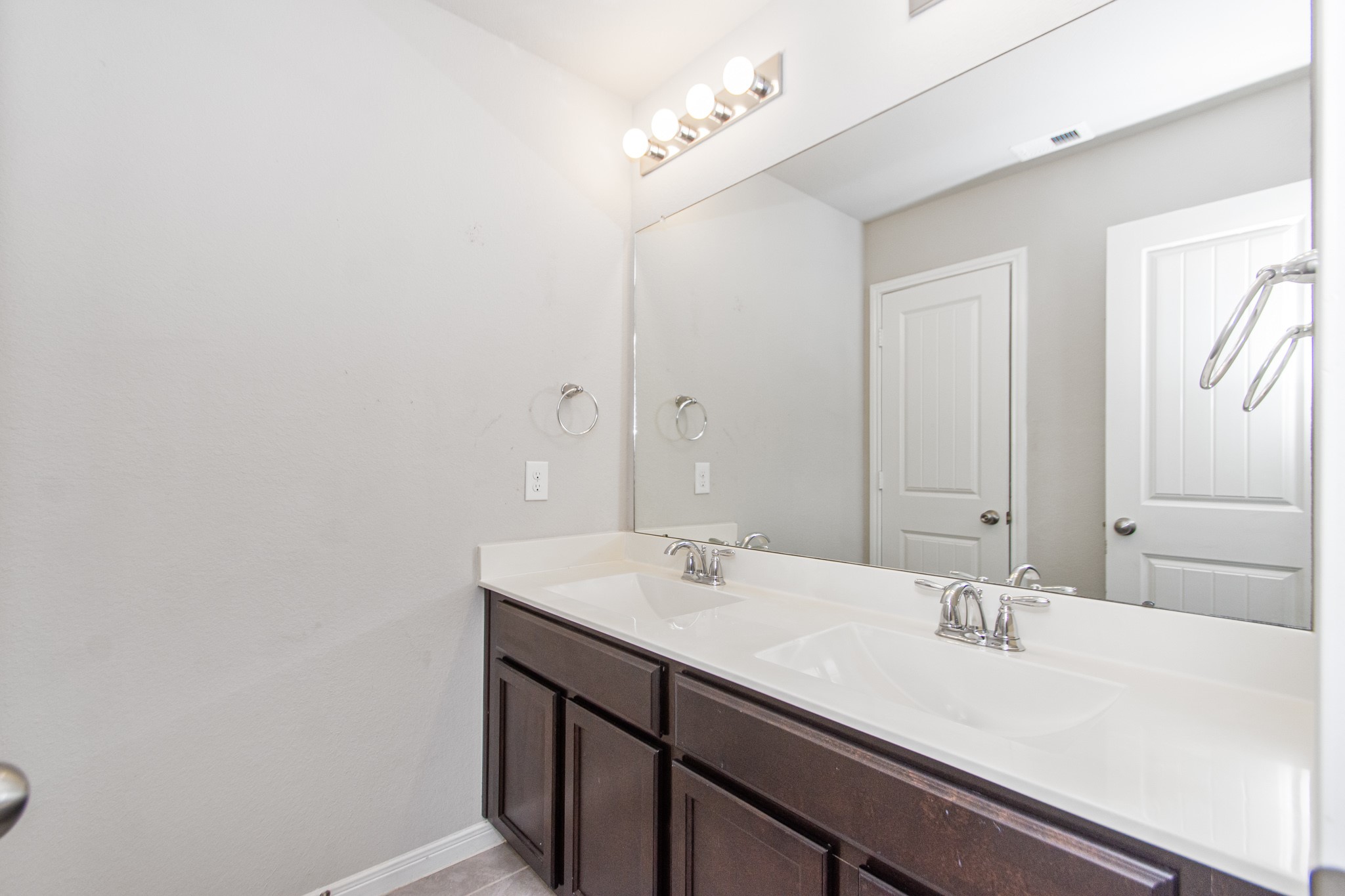 9035 Downing Street , Richmond, TX, 77469 | 14177850 | Realty Texas LLC