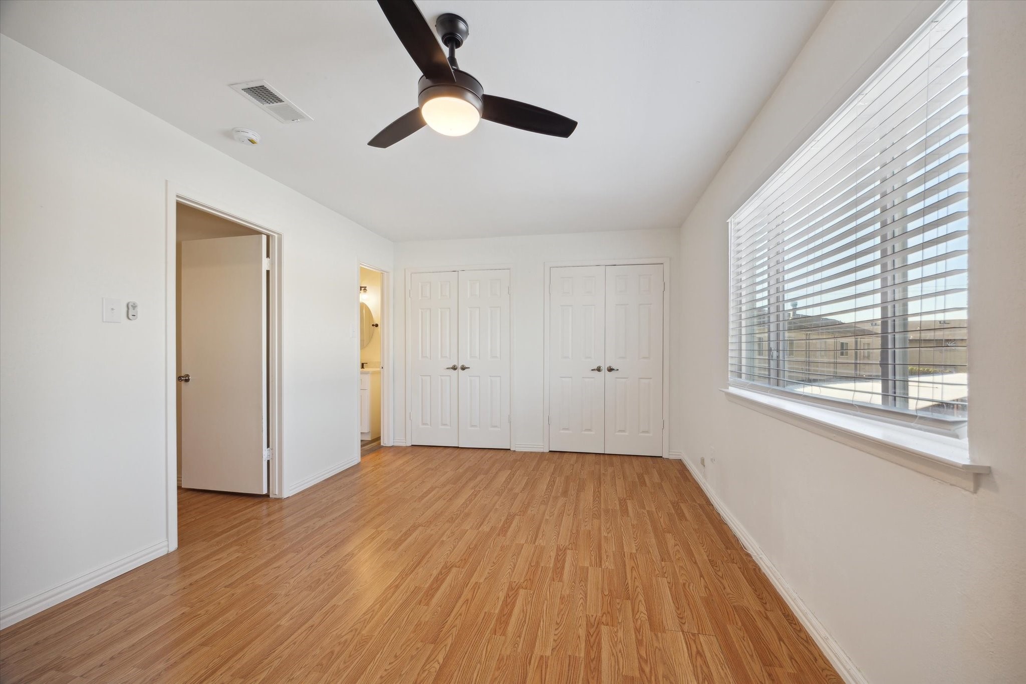 7942 Grove Ridge Drive , Houston, TX, 77061 | 17178900 | Realty Texas LLC