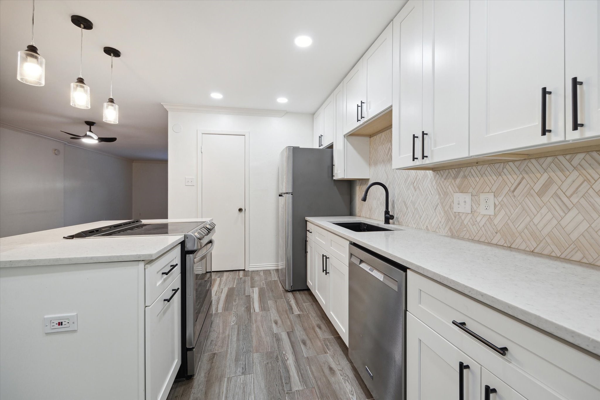 7942 Grove Ridge Drive , Houston, TX, 77061 | 17178900 | Realty Texas LLC