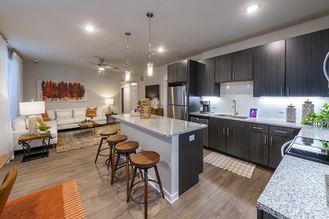 30020 Creekside Terrace Drive 2114 , Spring, TX, 77386 | 62393765 | Realty Texas LLC