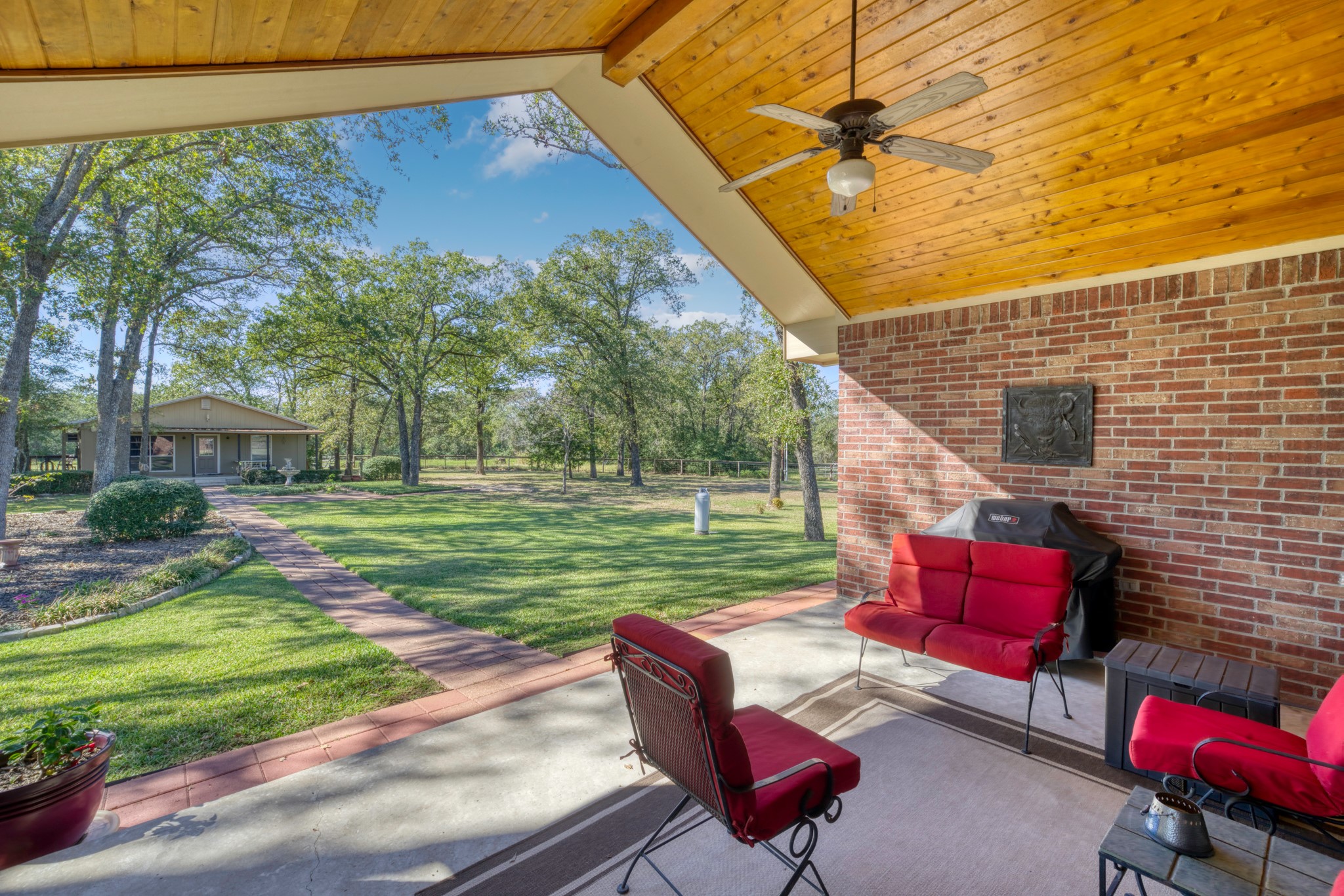 1906 Cannon Lane , Madisonville, TX, 77864 | 96799236 | Realty Texas LLC