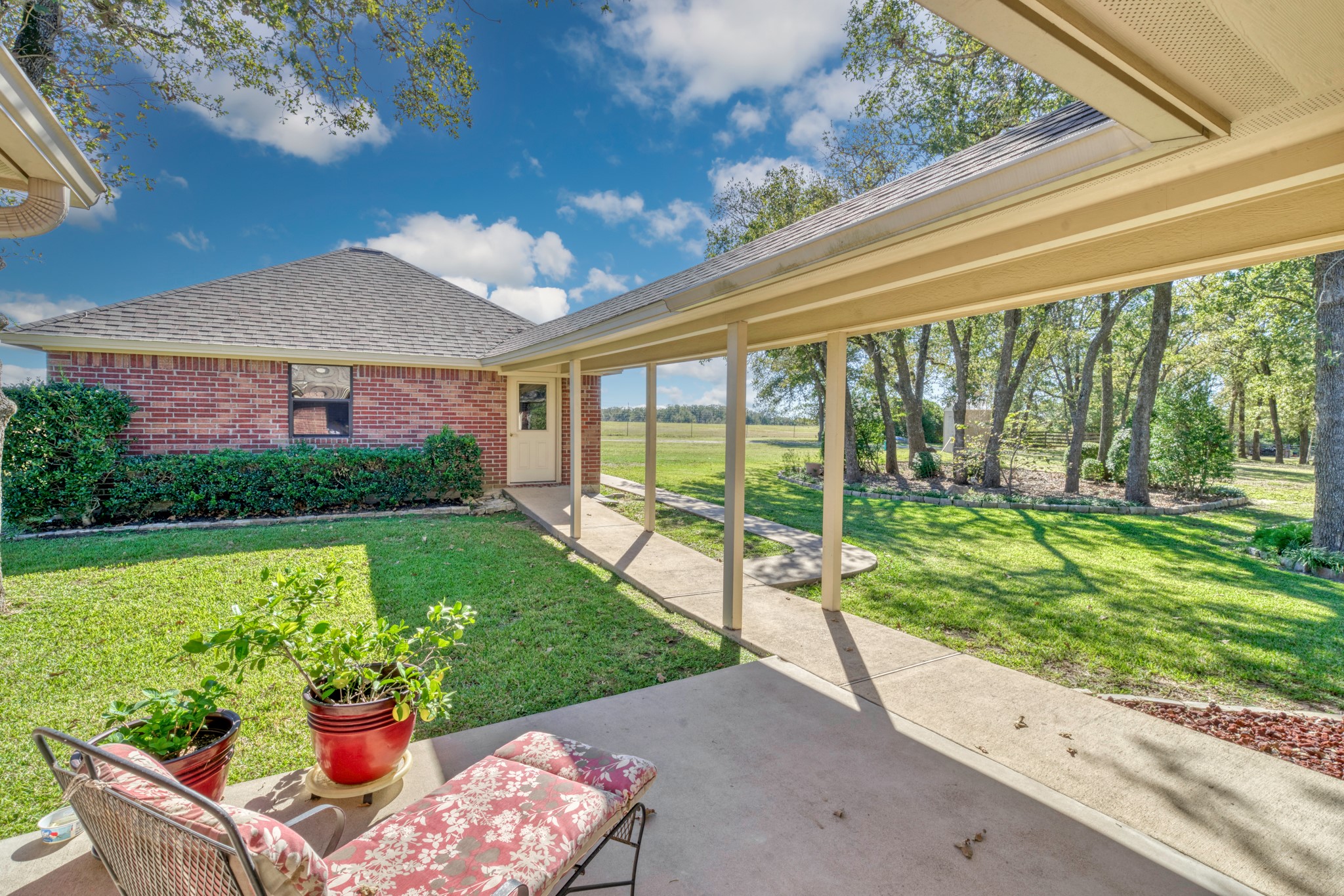 1906 Cannon Lane , Madisonville, TX, 77864 | 96799236 | Realty Texas LLC
