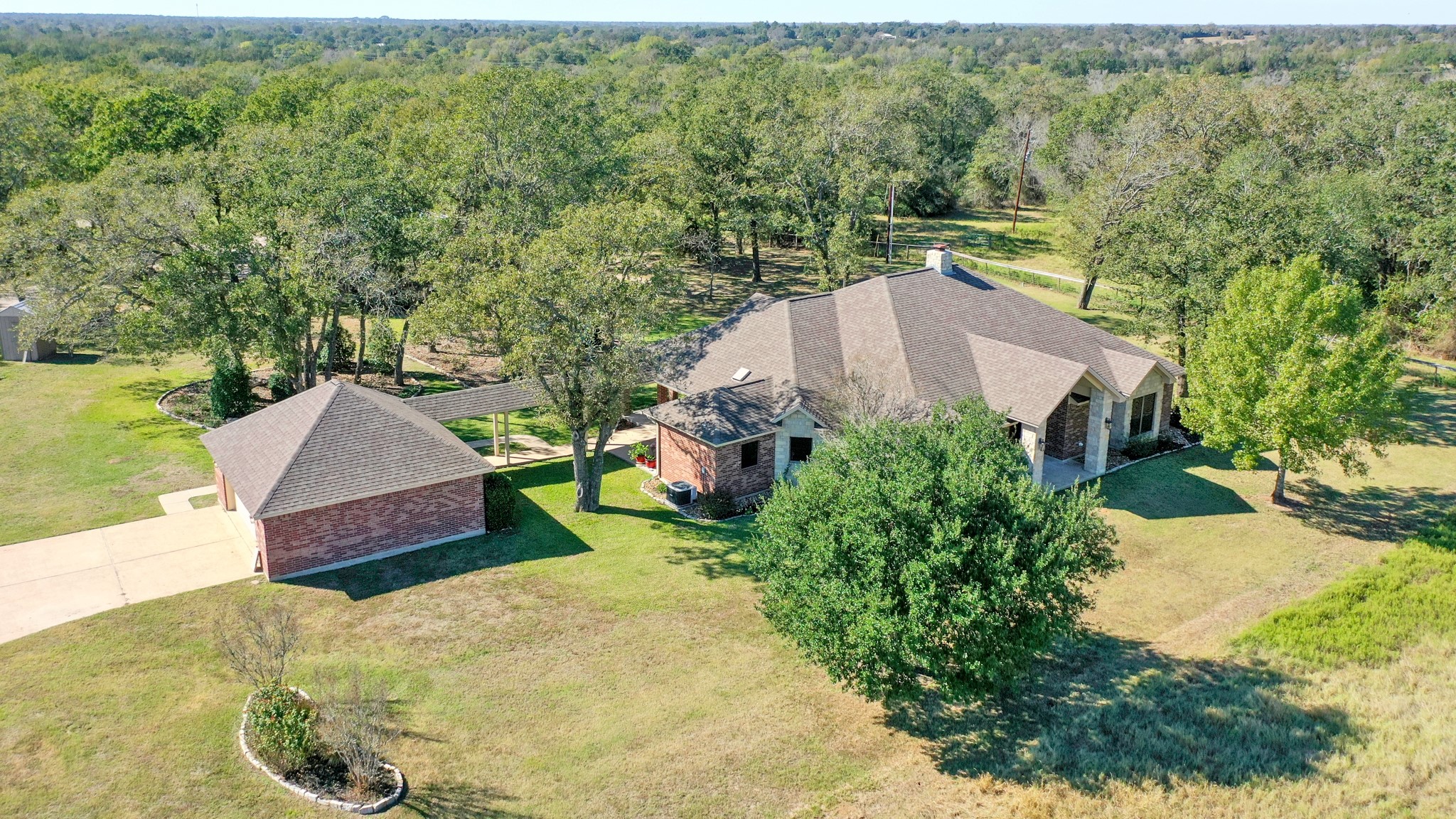 1906 Cannon Lane , Madisonville, TX, 77864 | 96799236 | Realty Texas LLC