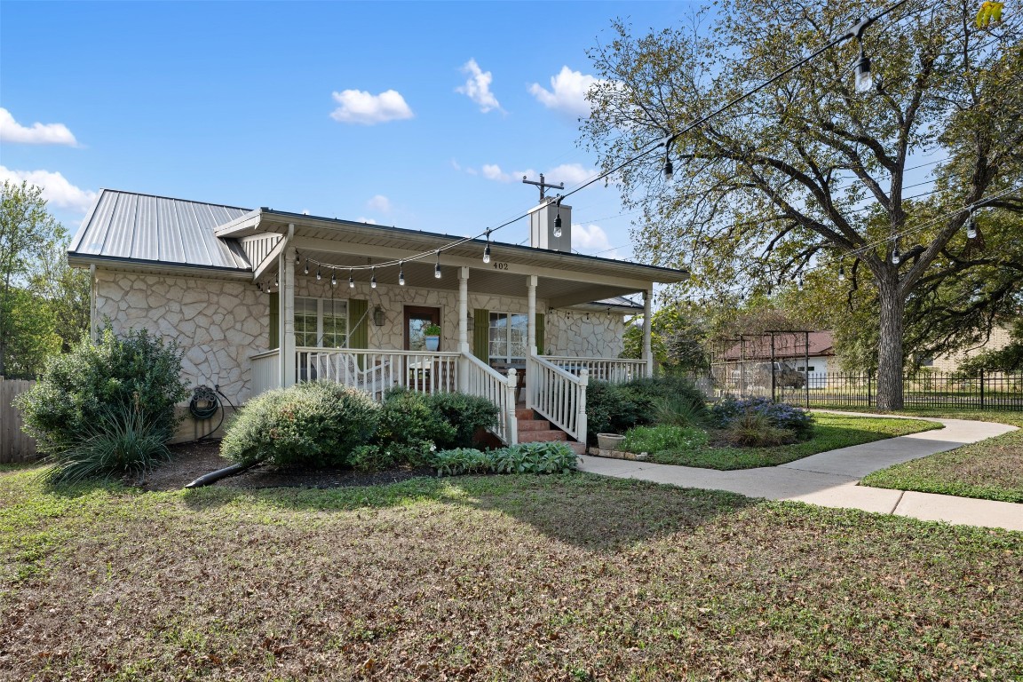 402 E 8th Street , Georgetown, TX, 78626 | 5826193 | Realty Texas LLC