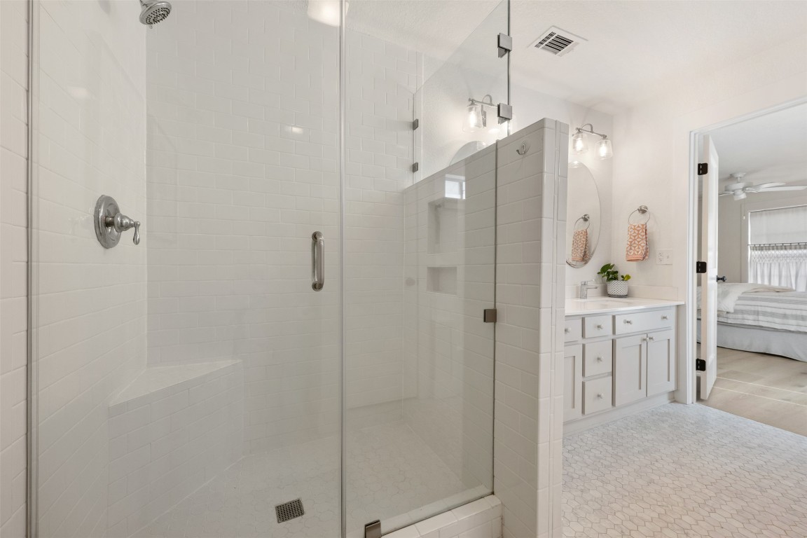 402 E 8th Street , Georgetown, TX, 78626 | 5826193 | Realty Texas LLC