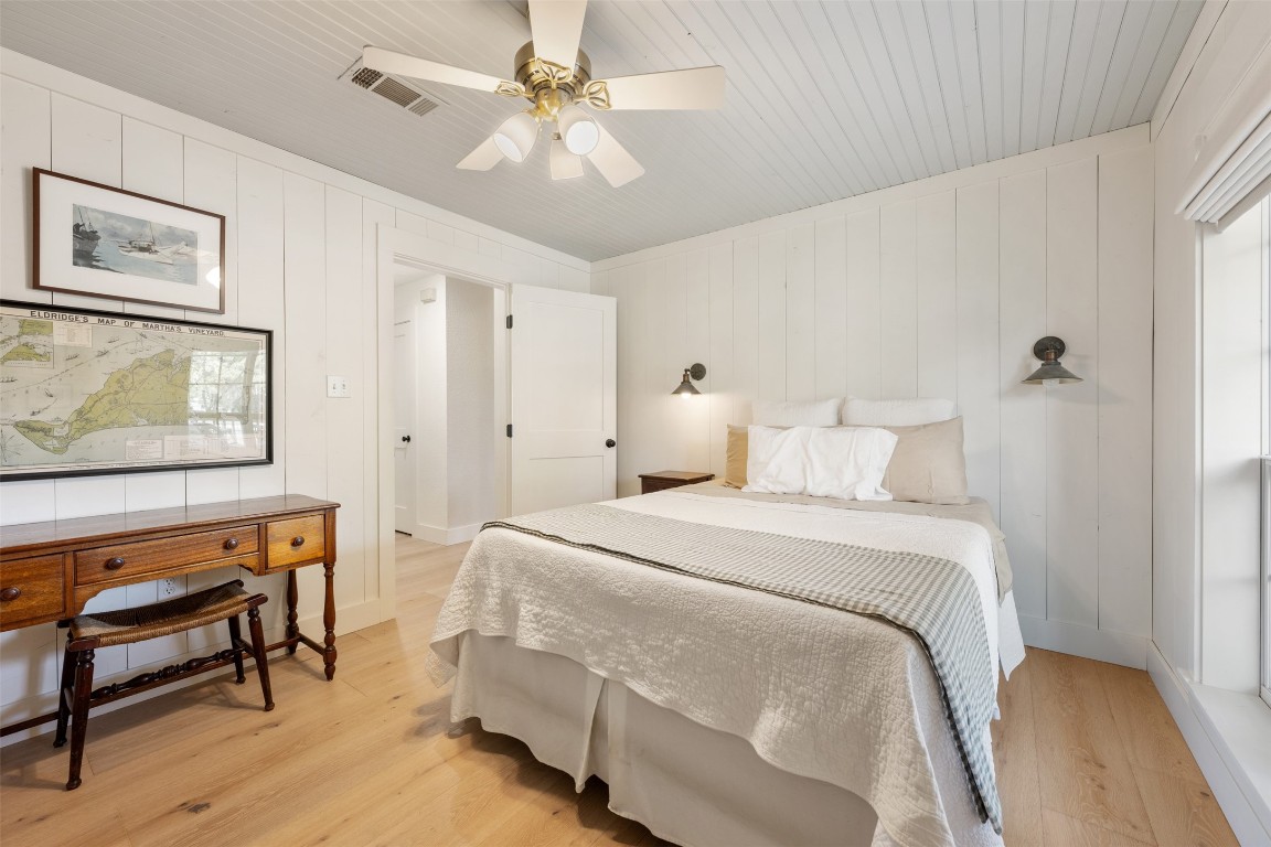 402 E 8th Street , Georgetown, TX, 78626 | 5826193 | Realty Texas LLC
