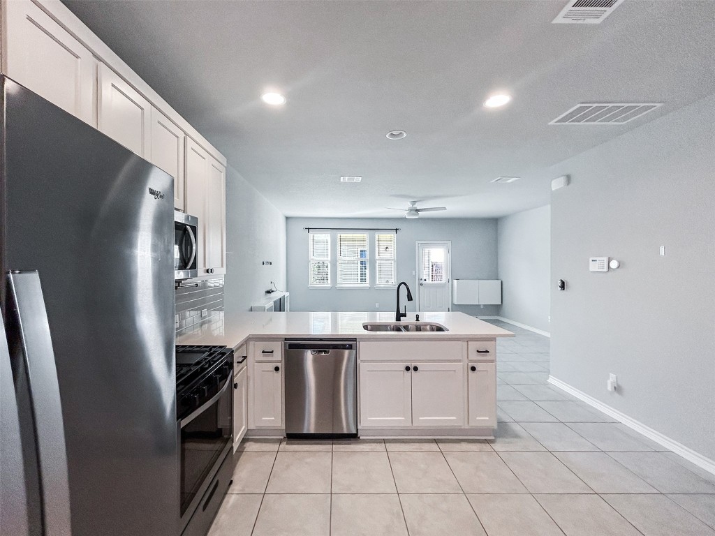 1737 Artesian Springs Crossing , Leander, TX, 78641 | 3170494 | Realty Texas LLC