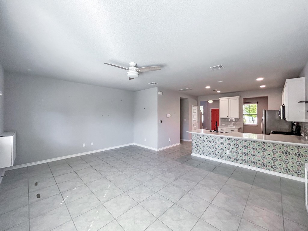 1737 Artesian Springs Crossing , Leander, TX, 78641 | 3170494 | Realty Texas LLC
