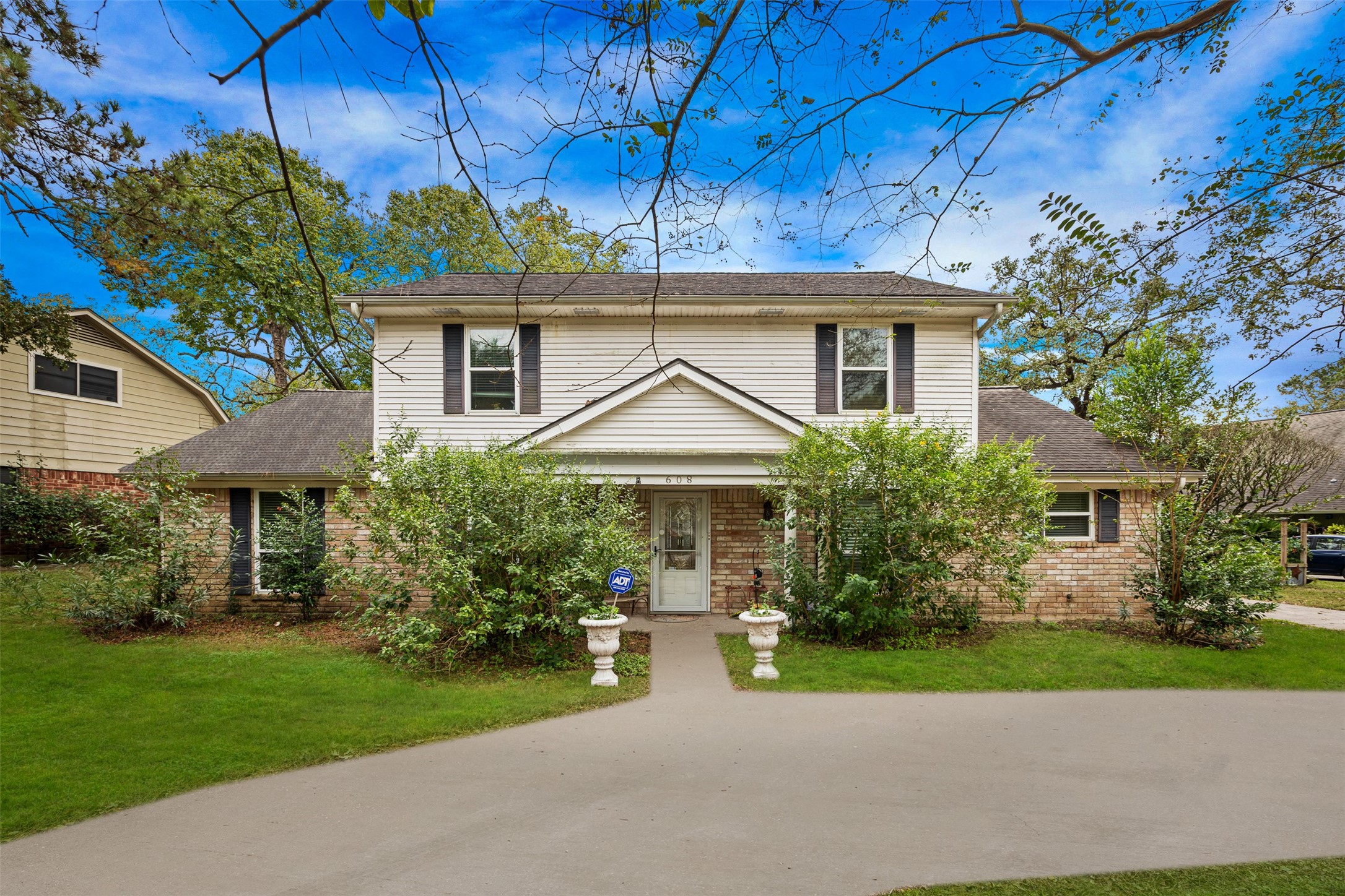 608 Brook Hollow Drive , Conroe, TX, 77385 | 7226706 | Realty Texas LLC