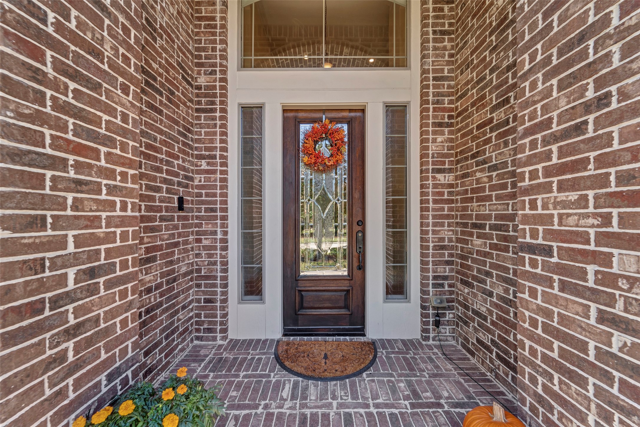 30 W Cove View Trail , Spring, TX, 77389 | 28622730 | Realty Texas LLC