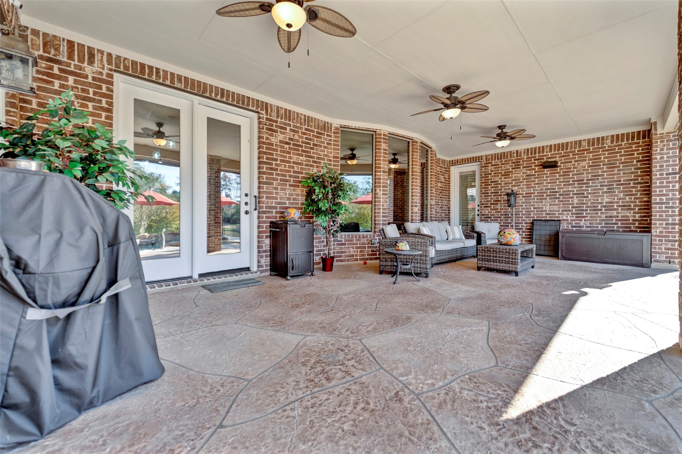 30 W Cove View Trail , Spring, TX, 77389 | 28622730 | Realty Texas LLC