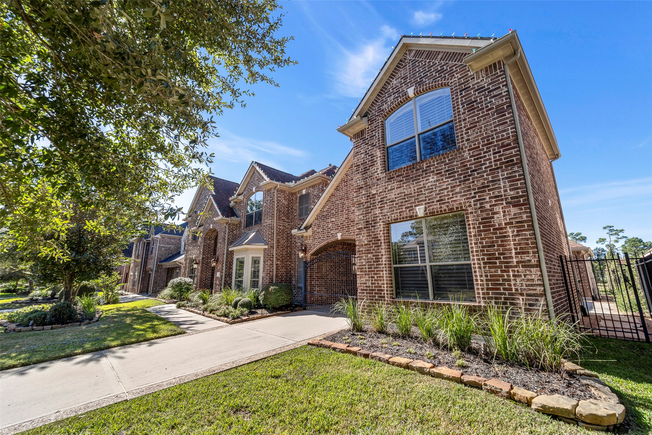 30 W Cove View Trail , Spring, TX, 77389 | 28622730 | Realty Texas LLC