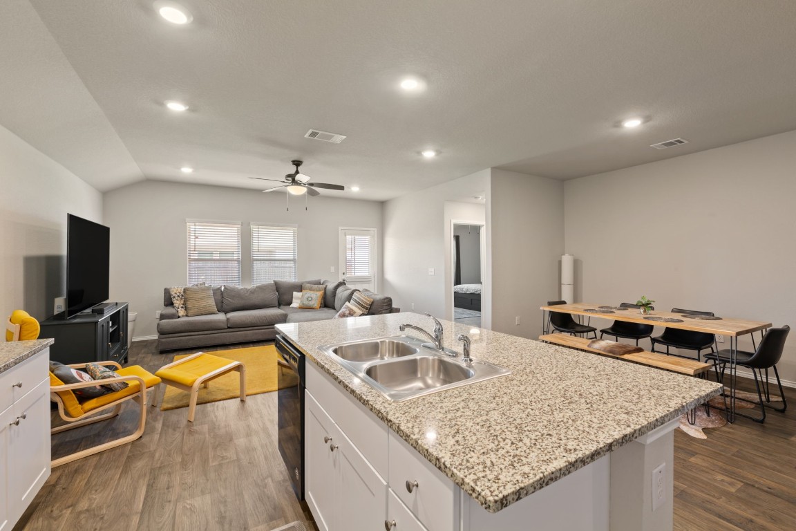 6020 Berriweather Drive , Austin, TX, 78724 | 4620285 | Realty Texas LLC