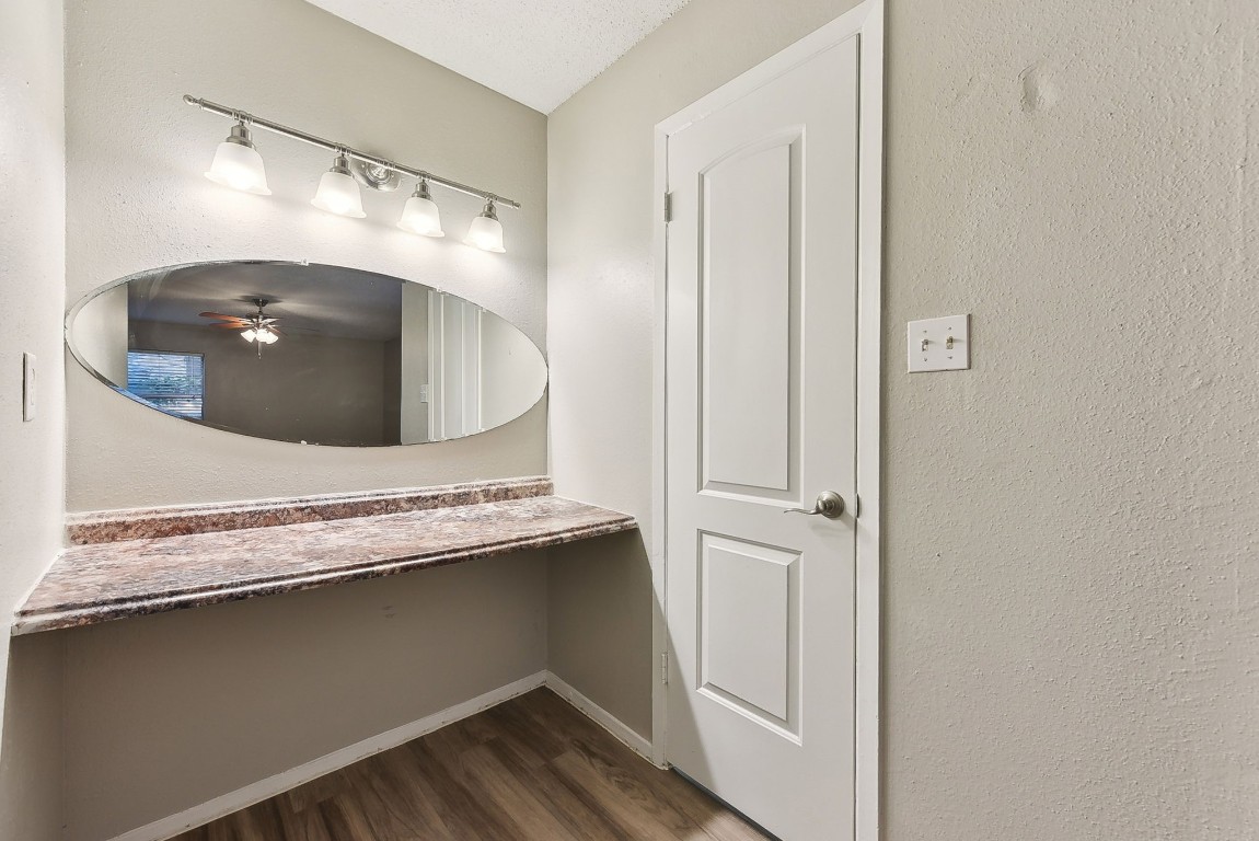 5606 N Lamar Boulevard 230 , Austin, TX, 78751 | 1235334 | Realty Texas LLC