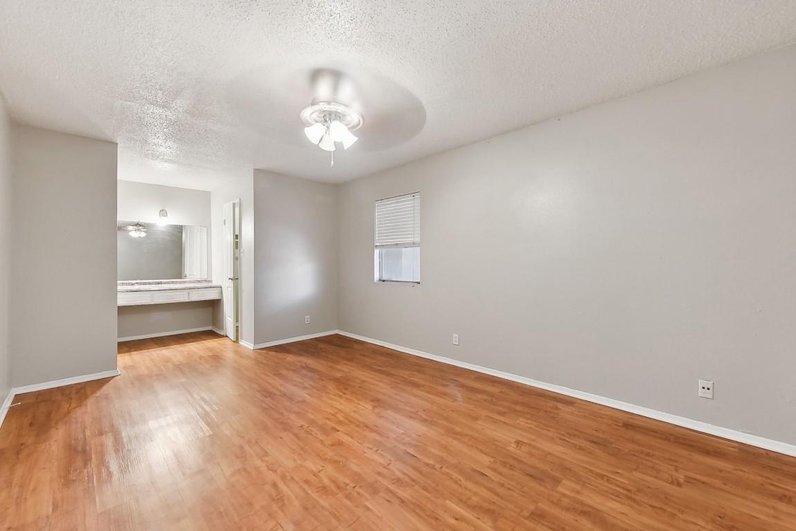 5606 N Lamar Boulevard 230 , Austin, TX, 78751 | 1235334 | Realty Texas LLC