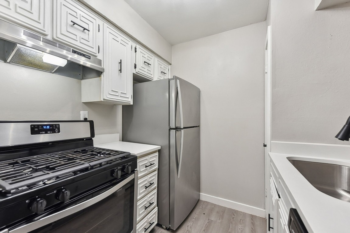 5606 N Lamar Boulevard 230 , Austin, TX, 78751 | 1235334 | Realty Texas LLC