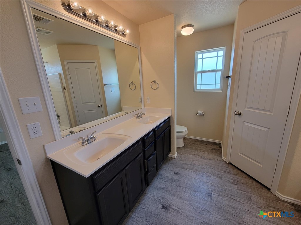2506 Liberty Park Court , Belton, TX, 76513 | 563124 | Realty Texas LLC