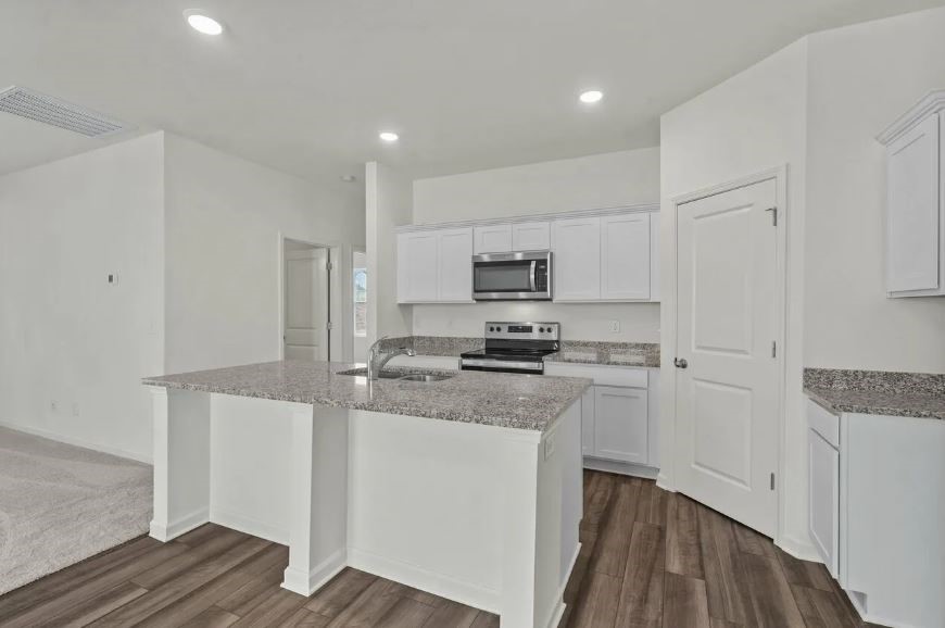 108 Wedemeyer Street , Taylor, TX, 76574 | 1767447 | Realty Texas LLC