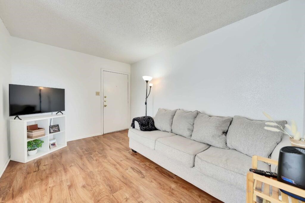 2803 Hemphill Park 305 , Austin, TX, 78705 | 9676581 | Realty Texas LLC